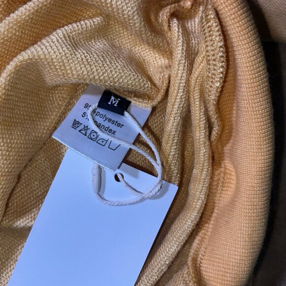 NWT CHYRII Women Medium 'Gratitude Not Attitude' Crew Neck Sweatshirt (P) - Picture 9 of 9